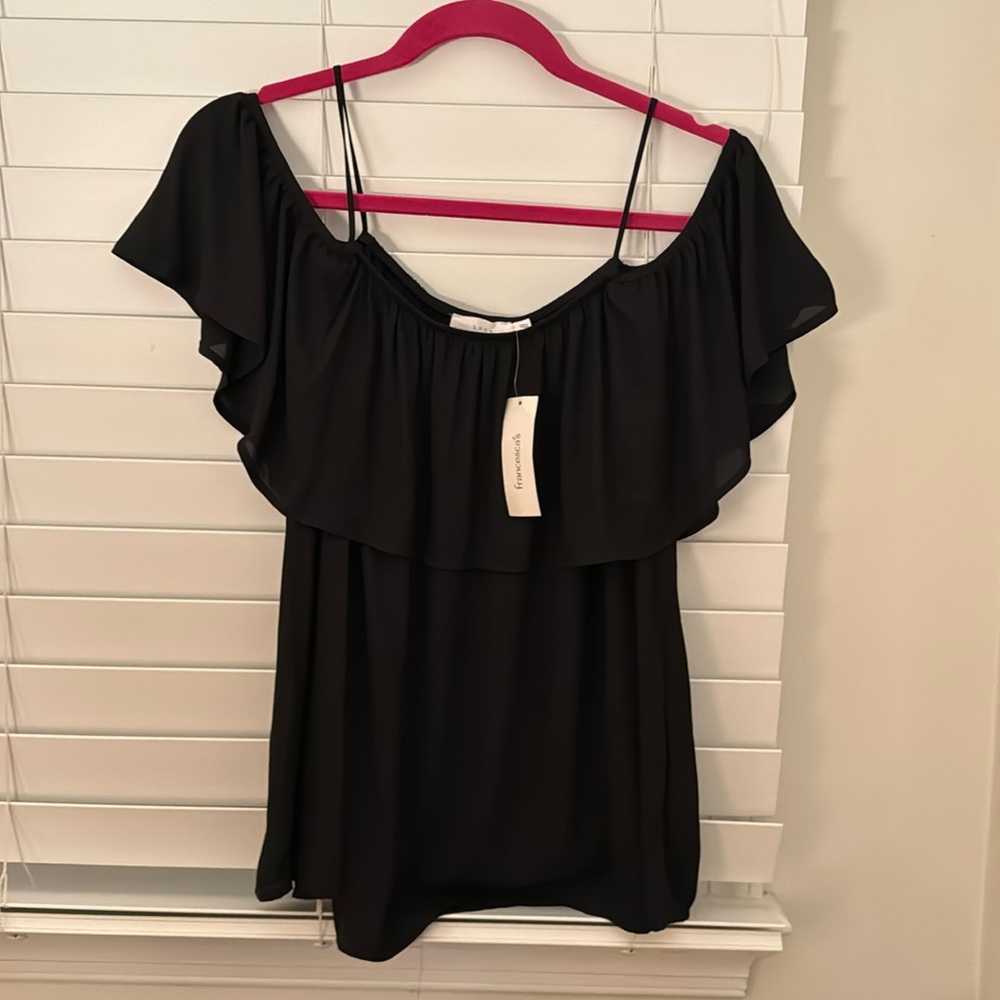 Nwt black top